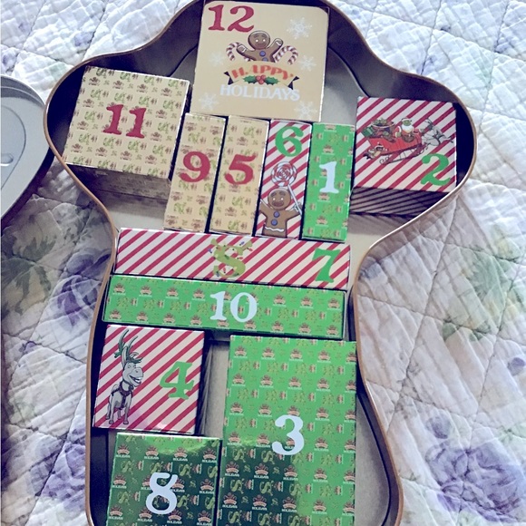 Makeup Revolution Makeup Revolution X Shrek Gingy Gingerbread 2 Day